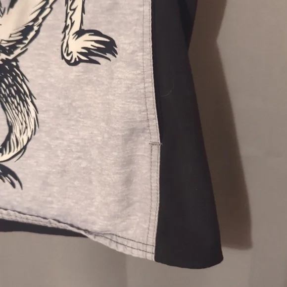 Dr. Seuss Cat In The Hat women's top - Picture 5 of 12